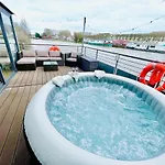 Hébergement de vacances Loft Sur L'eau En Centre-ville De Compiegne Margny-les-Compiegne