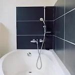 Loft Sur L'eau En Centre-ville De Compiegne Hébergement de vacances *