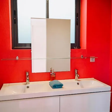 Hébergement de vacances Loft Sur L'eau En Centre-ville De Compiegne *