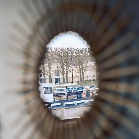 Nyaraló Loft Sur L'eau En Centre-ville De Compiegne