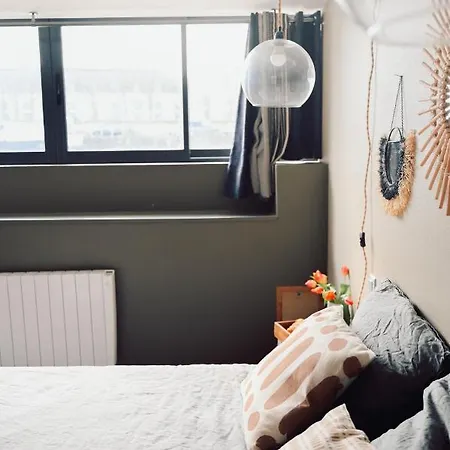 Loft Sur L'eau En Centre-ville De Compiegne