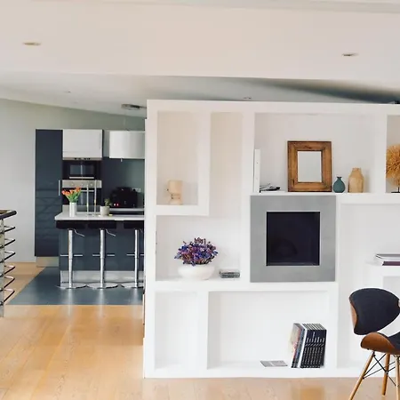 Loft Sur L'eau En Centre-ville De Compiegne *