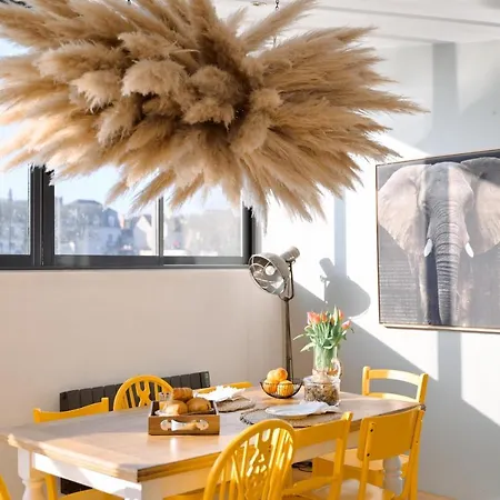 Vakantiehuis Loft Sur L'eau En Centre-ville De Compiegne