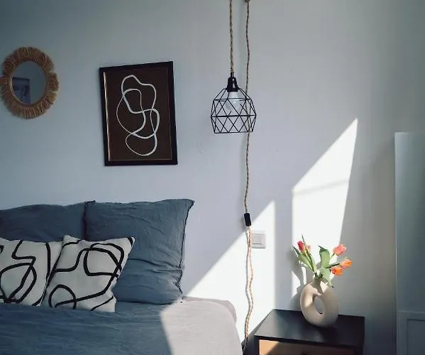 Loft Sur L'eau En Centre-ville De Compiegne *